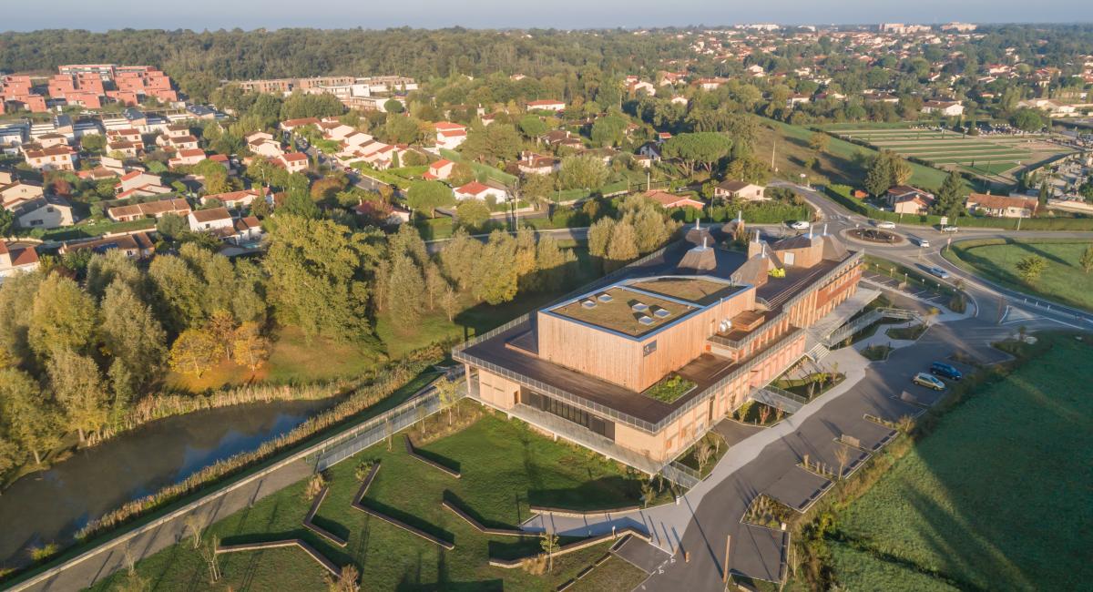 Monges - credit Airimage