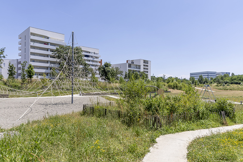 Le jardin des Acrobates à Malepère (toulouse)